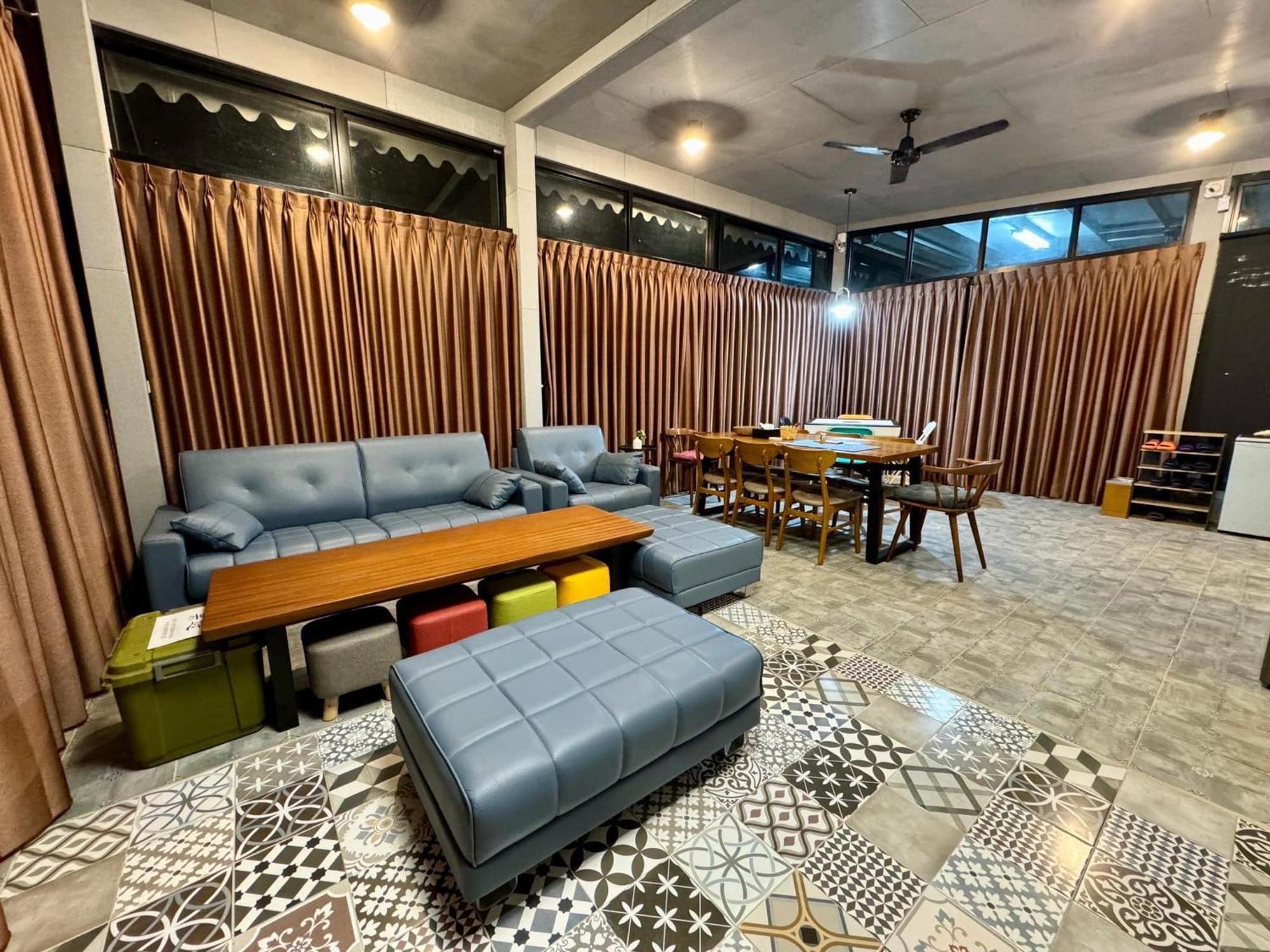 Tu Wei 192 Homestay Zhuangwei Exteriör bild